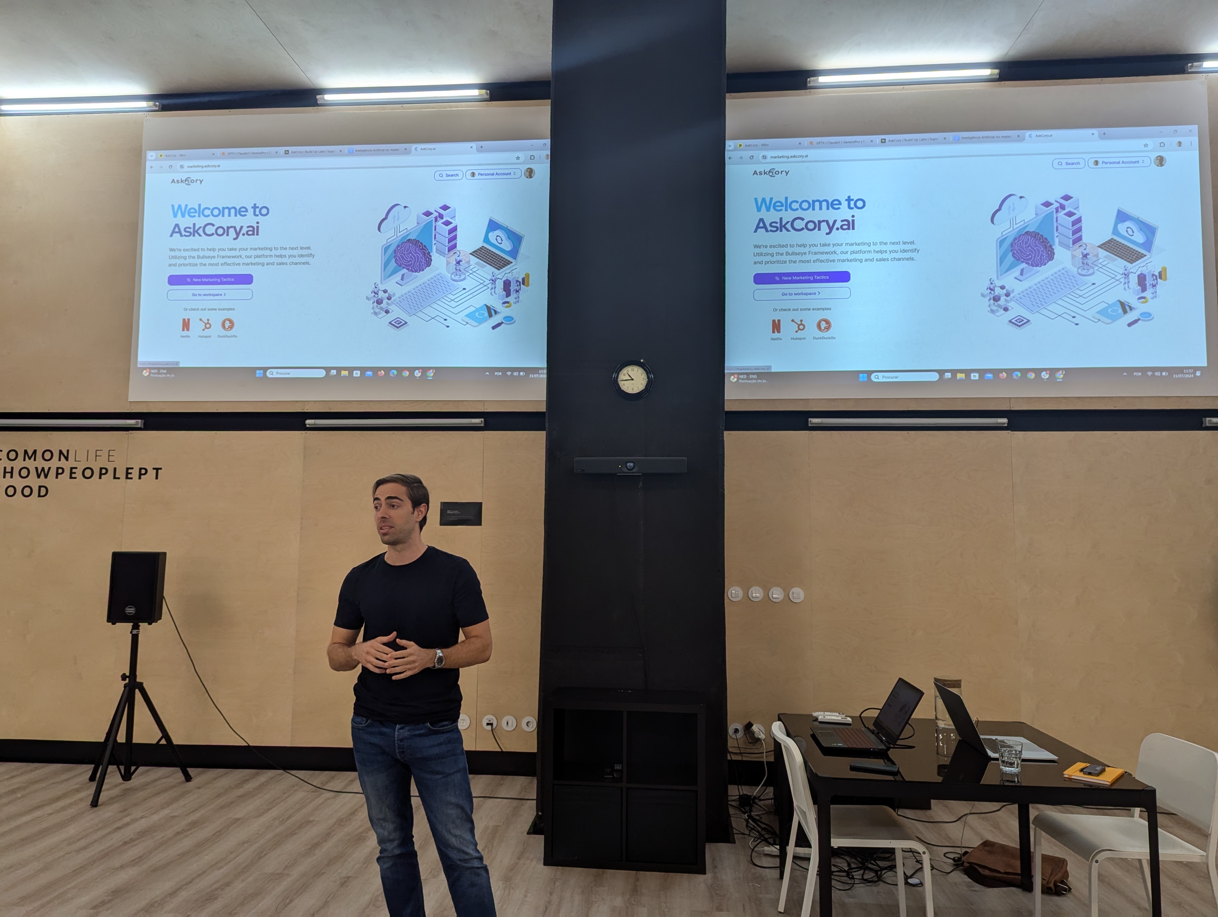 Vítor demonstrating AskCory and practical AI applications for marketing and go-to-market teams