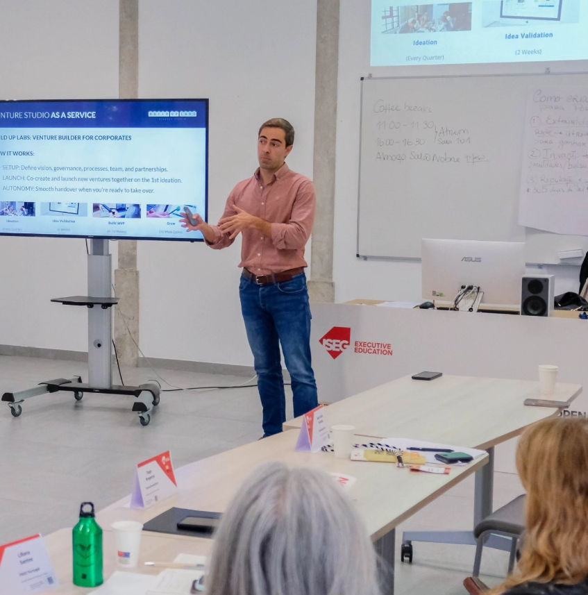 Vítor Soares leading a practical venture-building session at ISEG Executive Education